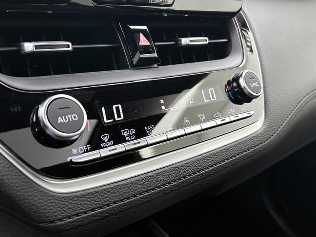 Toyota COROLLA Cross Hybrid 140 Dynamic *NIEUW* | Panoramadak | Stoel -/ Stuurwielverwarming | Parkeercamera | Navigatie |