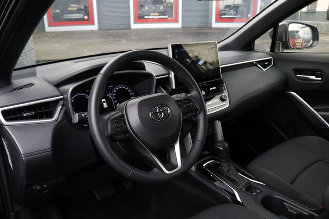Toyota COROLLA Cross Hybrid 140 Style
