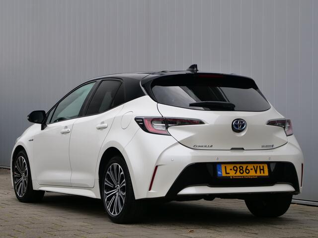 Toyota COROLLA 1.8 Hybrid GR-Sport 122 Pk Automaat Navigatie / DAB / Apple Carplay / Camera