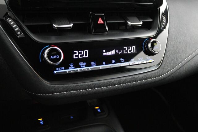 Toyota COROLLA Touring Sports 2.0 Hybrid Dynamic | Stuur en stoelverwarming | Parkeersensoren |