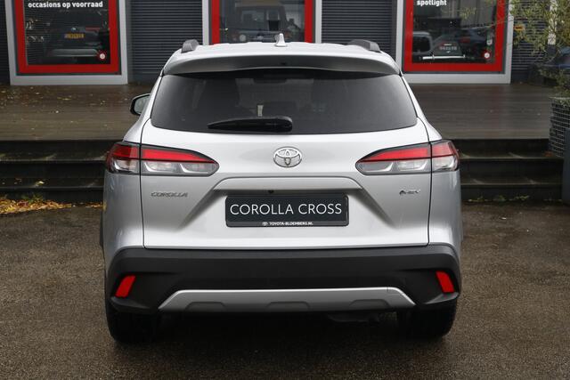 Toyota COROLLA Cross Hybrid 140 Style + Premium Pack I