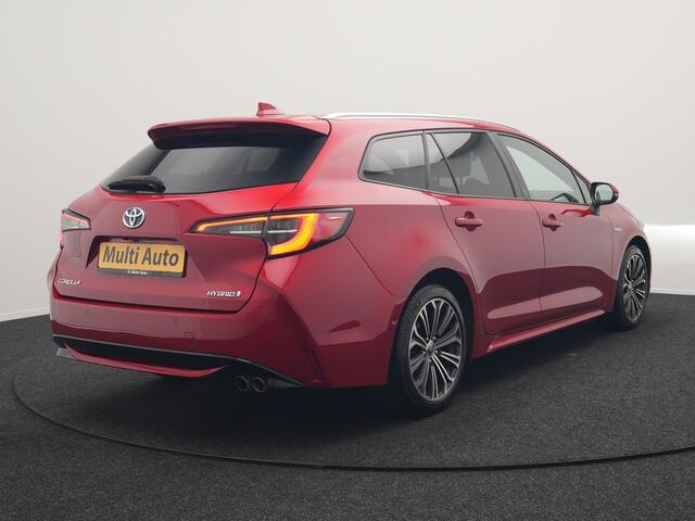 Toyota COROLLA Touring Sports 2.0 Hybrid Dynamic 180pk Dealer O.H. | Adaptive Cruise | Camera | Sportstoelen & Stuur Verwarmd | Apple Carplay | Keyless | Blis | Navigatie | DAB |