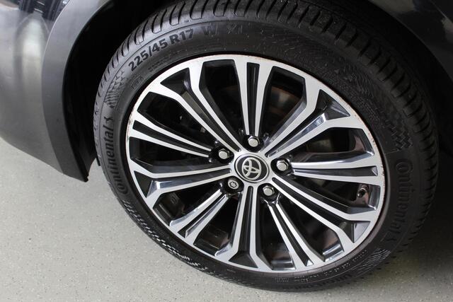 Toyota COROLLA Touring Sports 1.2 Turbo Dynamic | 17'LMV | STOEL-VERW | TREKHAAK | PDC | CAMERA | LDS | CRUISE | CARPLAY |