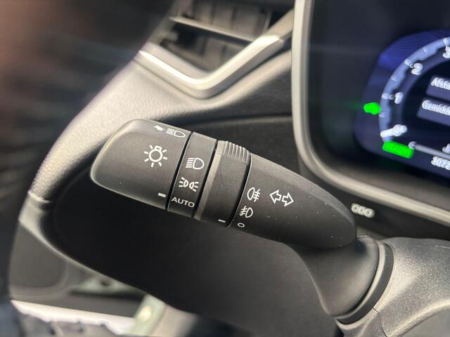 Toyota COROLLA Cross 2.0 High Power Hybrid First Edition STOELVERWARMING, SLECHTS 30.724KM, APPLE CARPLAY/ANDROID AUTO!!!