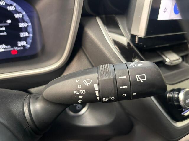 Toyota COROLLA Cross 2.0 High Power Hybrid First Edition STOELVERWARMING, SLECHTS 30.724KM, APPLE CARPLAY/ANDROID AUTO!!!