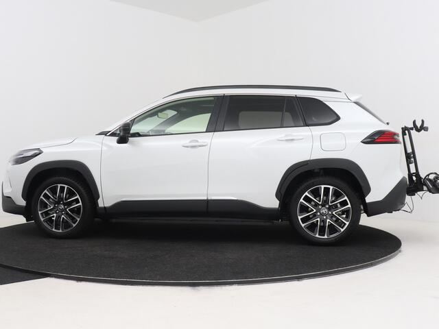 Toyota COROLLA Cross Hybrid 180 Executive Adventure Max Edition | Bike Pack! | Treeplanken | Panoramadak