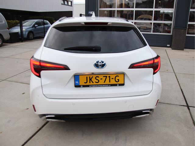 Toyota COROLLA Touring Sports Hybrid Business Plus Carplay-Camera, Winterpakket, 1e eig Aanbieding!