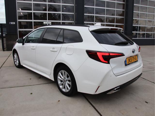 Toyota COROLLA Touring Sports Hybrid Business Plus Carplay-Camera, Winterpakket, 1e eig Aanbieding!