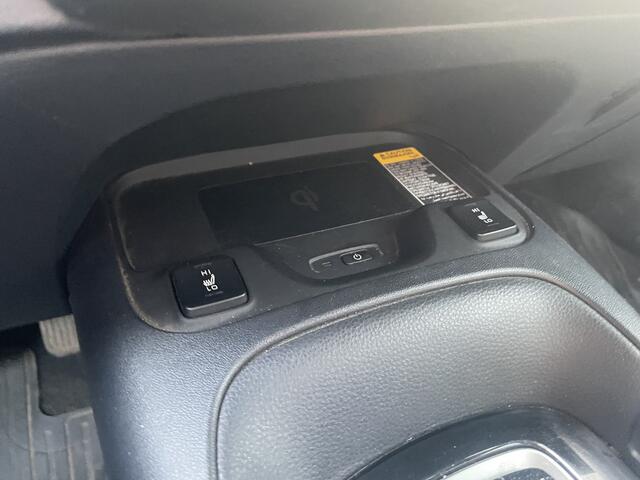 Toyota COROLLA Touring Sports BJR 2020 2.0 Hybrid 153 PK Business Plus TREKHAAK | TELEFONIE | CAMERA | STOELVERWARMING