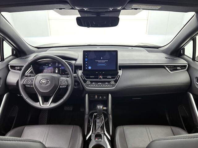 Toyota COROLLA Cross Hybrid 200 Executive | Navigatie | Panoramadak | PDC | BLS |