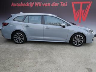 toyota-corolla-touring-sports-1.8-h