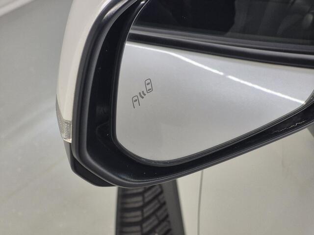 Toyota COROLLA Cross Hybrid 140 Style | Dodehoek sensoren | Keyless | Stoel/stuur verw. | Elektr. klep |