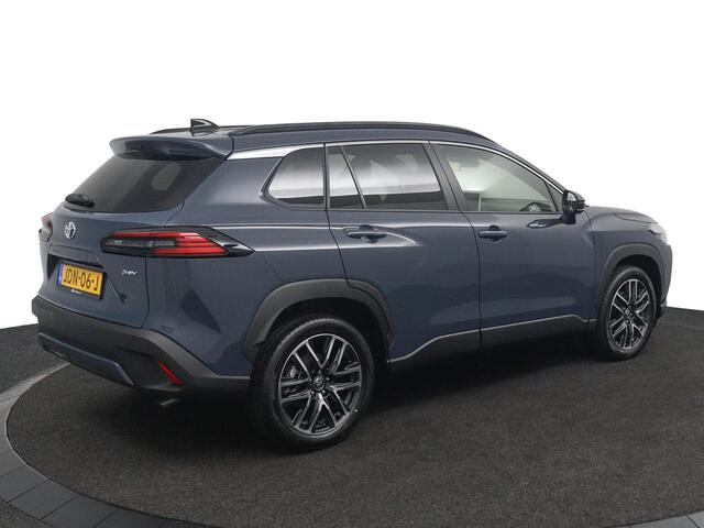 Toyota COROLLA Cross Hybrid 180 Executive | Elektrische achterklep | Parkeersensoren Voor + Achter | Volledig lederbekleding | Stoelverwarming |