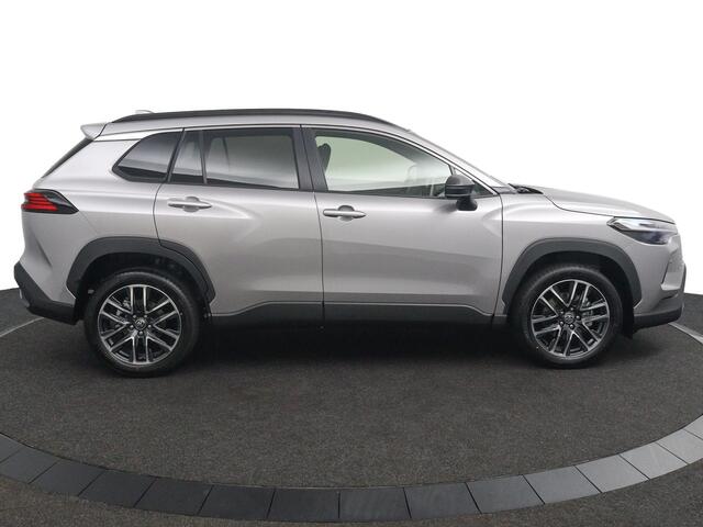 Toyota COROLLA Cross Hybrid 140 Dynamic | Parkeersensoren Rondom | Stoelverwarming | Keyless Entry |