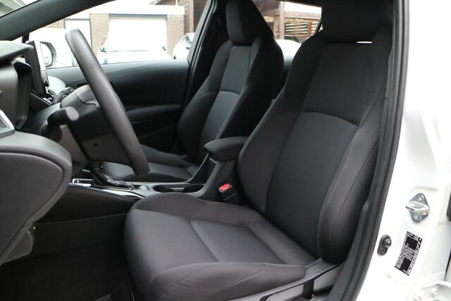 Toyota COROLLA Touring Sports Hybrid 140 Active | Als nieuw! |