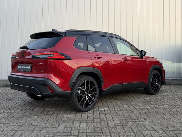 Toyota COROLLA Cross Hybrid 180 GR Sport Nieuw Snel Leveren Pano Stoel Stuur Verwarming
