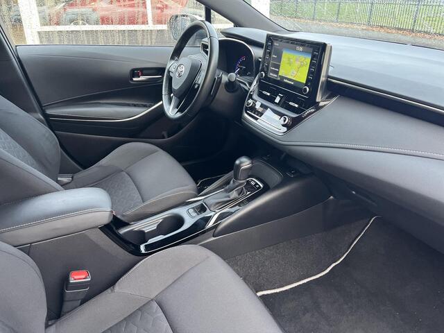 Toyota COROLLA 2.0 Hybrid Dynamic | Navigatiesysteem | Stoelverwarming | Volledige historie