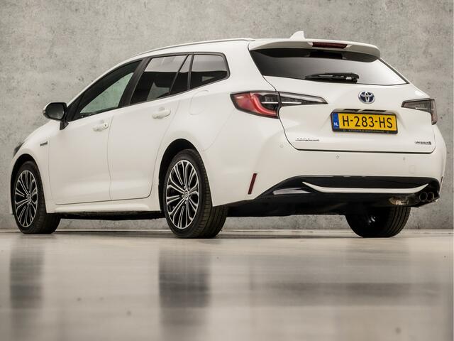Toyota COROLLA Touring Sports 2.0 Hybrid Sport 180Pk Automaat (VIRTUAL COCKPIT, APPLE CARPLAY, CAMERA, STOELVERWARMING, SPORTSTOELEN, KEYLESS, ADAPTIVE CRUISE, ZWART HEMEL, LANE ASSIST, GETINT GLAS, NIEUWSTAAT)
