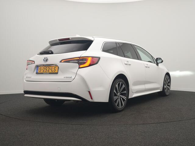 Toyota COROLLA Touring Sports 1.8 Hybrid Dynamic - RIJKLAARPRIJS - Achteruitrijcamera - Adaptive Cruise Control