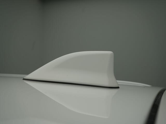 Toyota COROLLA Touring Sports 1.8 Hybrid Dynamic - RIJKLAARPRIJS - Achteruitrijcamera - Adaptive Cruise Control