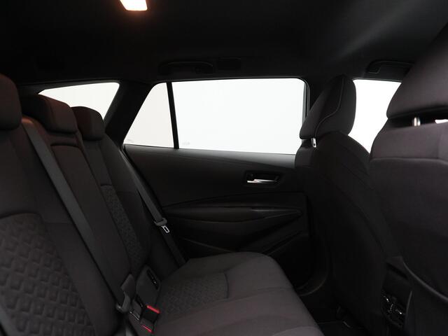 Toyota COROLLA Touring Sports 2.0 Dynamic Plug In Hybrid 184pk Dealer O.H PHEV | Adaptive Cruise | Camera | Sportstoelen & Stuur Verwarmd | Apple Carplay | Navigatie | Keyless | Blis | DAB |