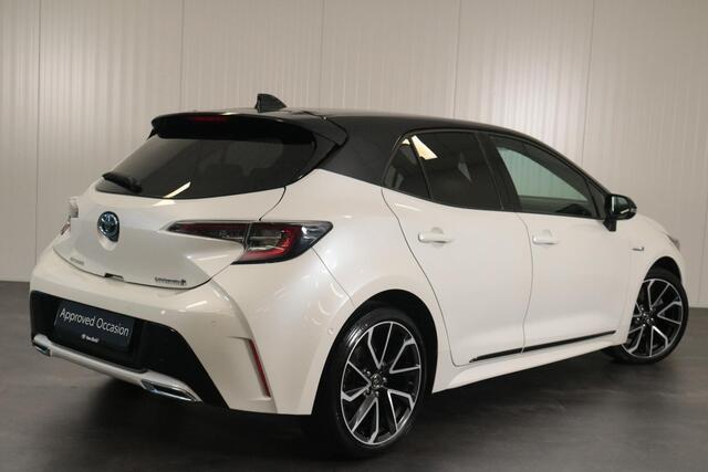 Toyota COROLLA 2.0 Hybrid Executive Limited Bitone , Leder