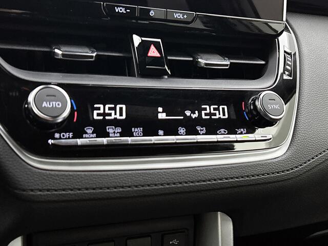 Toyota COROLLA Cross Hybrid 140 Dynamic | Navigatie | Climate Control | ACC |