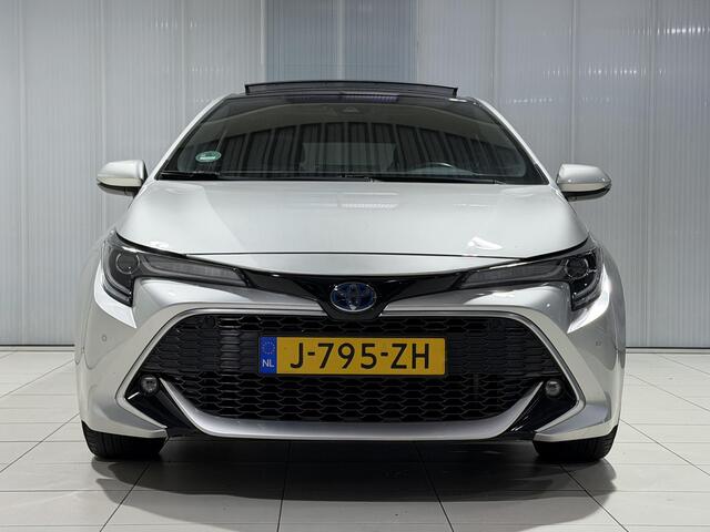 Toyota COROLLA 1.8 Hybrid Executive | Panoramadak | Dealer onderhouden | Parkeersensoren V+A | Stoelverwarming |