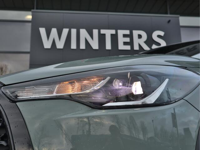 Toyota COROLLA Cross 2.0 Hybrid Active | Navigatie | Stoelverwarming | Stuurverwarming | Apple Carplay/Android Auto | Adaptieve cruise control |