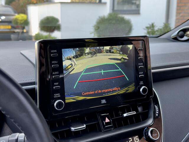 Toyota COROLLA Touring Sports 2.0 HYBRID PREMIUM AUTOM PANODAK LEDER NAVI CAMERA LED LMV PDC