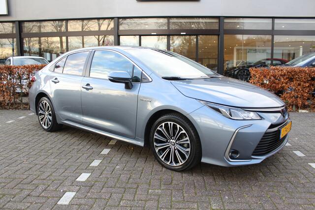 Toyota COROLLA 1.8 Hybrid Dynamic Sedan | Rijklaar | Apple/Android | Clima | Adap.cruise | Stoelverw. | Keyless | Dealer onderhouden | NL-auto