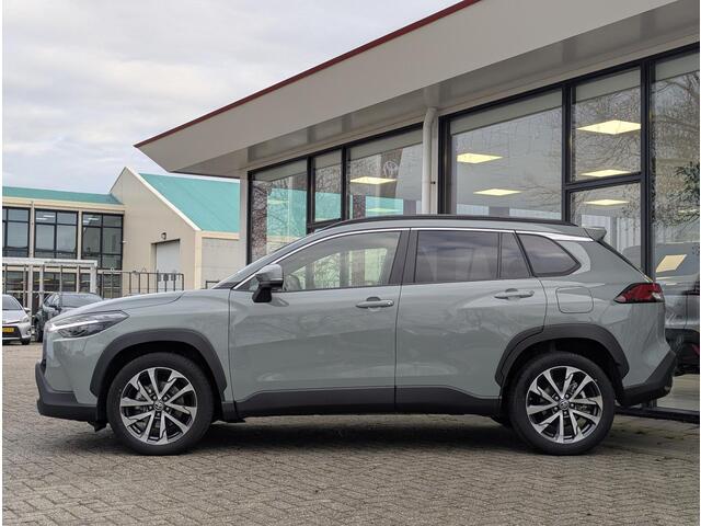 Toyota COROLLA Cross Hybrid 200 Style | Stoel- stuurverwarming | Dodehoek | Elek. achterklep | ACC | PDC V+A | Qi-lader