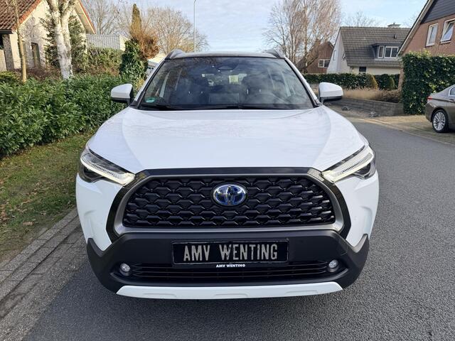 Toyota COROLLA Cross 2.0 Hybrid 197PK PanooACCoCamera