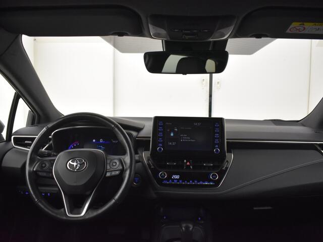 Toyota COROLLA Touring Sports 1.8 Hybrid Active | Carpay | Stuur en Stoelverwarming