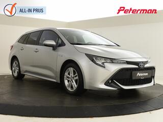 toyota-corolla-touring-sports-1.8-h