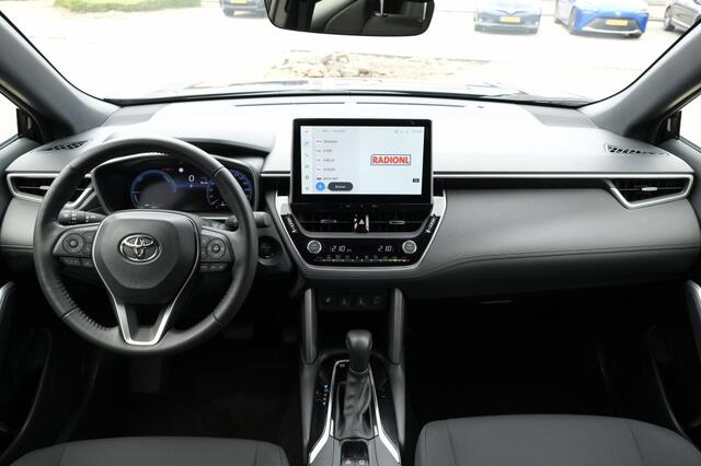 Toyota COROLLA Cross Hybrid 140 Active Automaat | Stuur verwarming | Stoel verwarmi