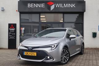 toyota-corolla-touring-sports-hybri