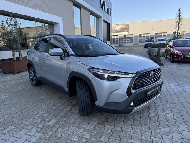 Toyota COROLLA Cross 2.0 Hybrid First Edition | Trekhaak | Blindspot