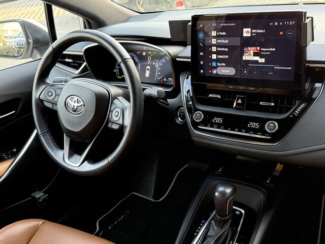 Toyota COROLLA Touring Sports Hybrid 140 Dynamic | Lederen Bekleding | Parkeersensoren V+A