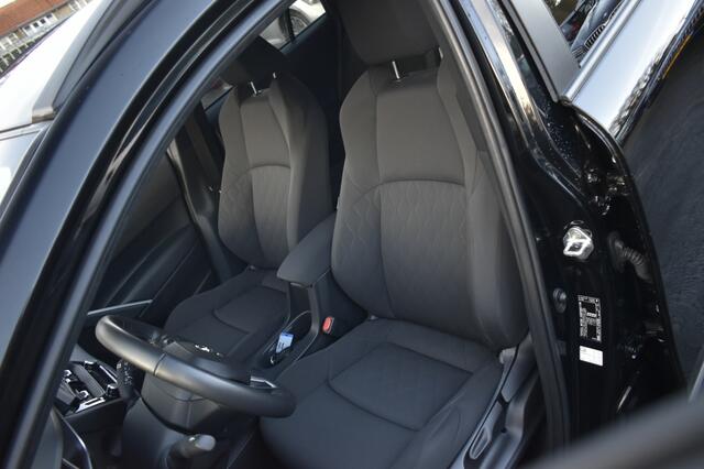 Toyota COROLLA Cross 1.8 hybride Style/stoelverwarming/stuurverwarming /camera