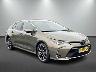 toyota-corolla-1.8-hybrid-executive