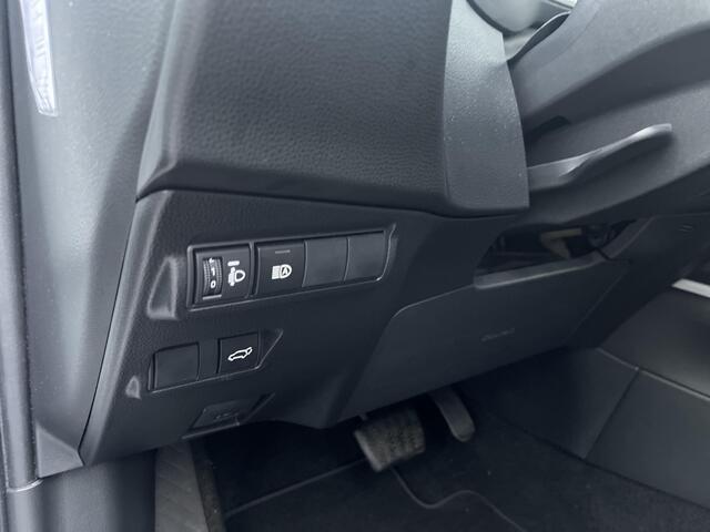 Toyota COROLLA Cross Hybrid 140 Style