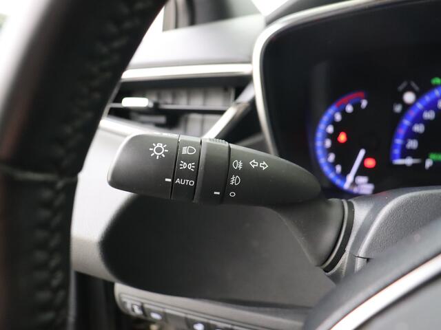 Toyota COROLLA 1.8 Hybrid Business Plus | Stoelverwarming | Draadloos laden | Achteruitrijcamera |