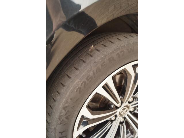 Toyota COROLLA Touring Sports 2.0 Hybrid Business Plus -ECC-CAM-