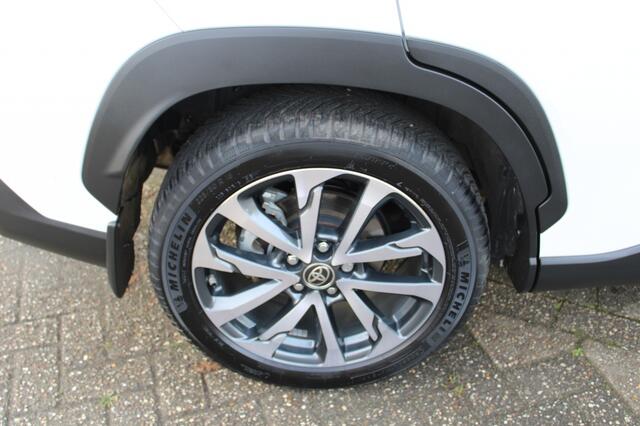 Toyota COROLLA Cross 2.0 HP Hybrid Launch Edition + Trekhaak