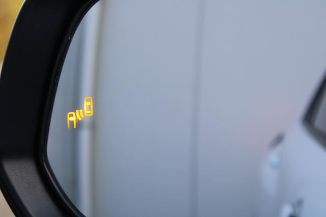 Toyota COROLLA Cross 2.0 HP Hybrid Launch Edition + Trekhaak