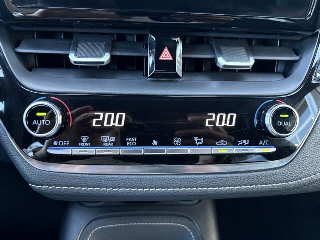 Toyota COROLLA Touring Sports 2.0 Hybrid Dynamic | Navi | Stoelverwarming | Carplay/Android au