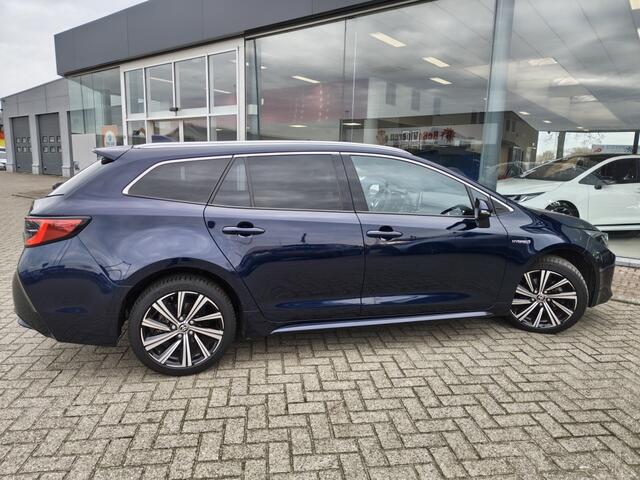 Toyota COROLLA Touring Sports 1.8 Hybrid Business Plus | Trekhaak | Parkeersensoren | Stoelver
