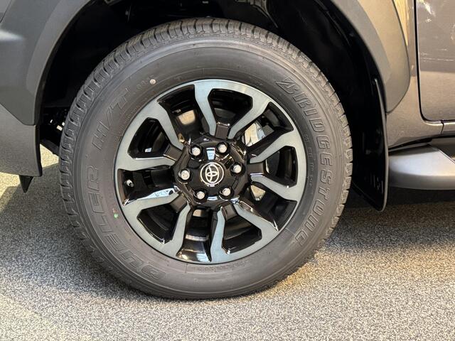 Toyota HI-LUX Hilux X-Tra Cab Van 2.8 D4D Invincible Automaat Nieuw uit voorraad leverbaar