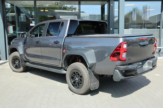 Toyota HI-LUX 2.8 D-4D DUBBEL CABIN GR SPORT A/T